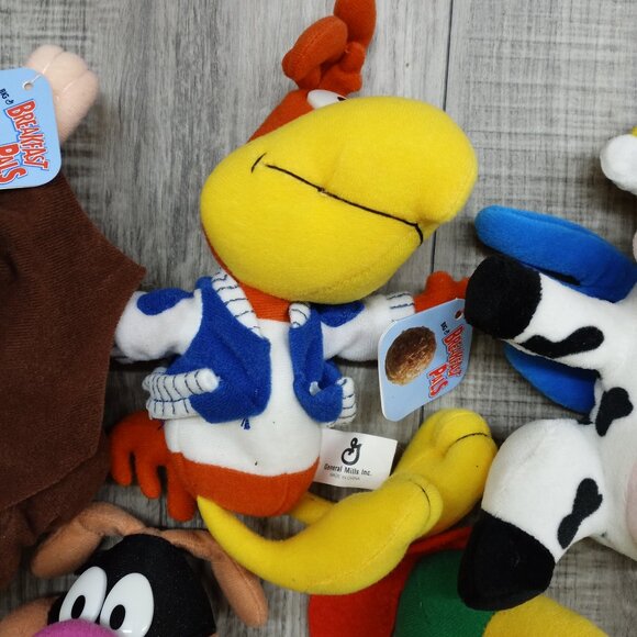 General Mills Beanie Baby Breakfast Cereal Characters Vintage Lot Cookie Crisp - Picture 3 of 8